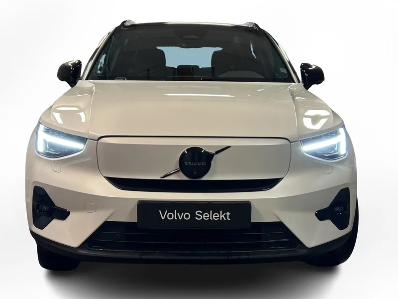 Bild 2 av 16 – Volvo EX40 Twin Motor Performance UltraBlackSE Ultra Special Edition