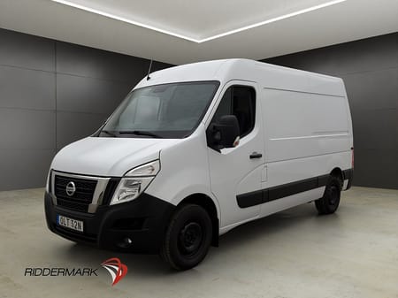 Nissan NV400