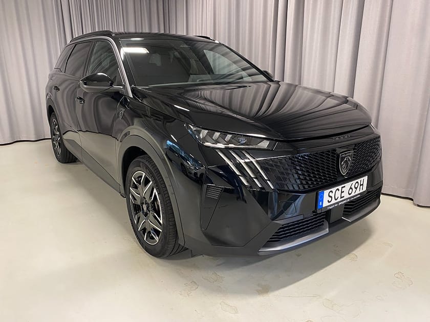 Bild 1 av Peugeot 5008 Hybrid 145