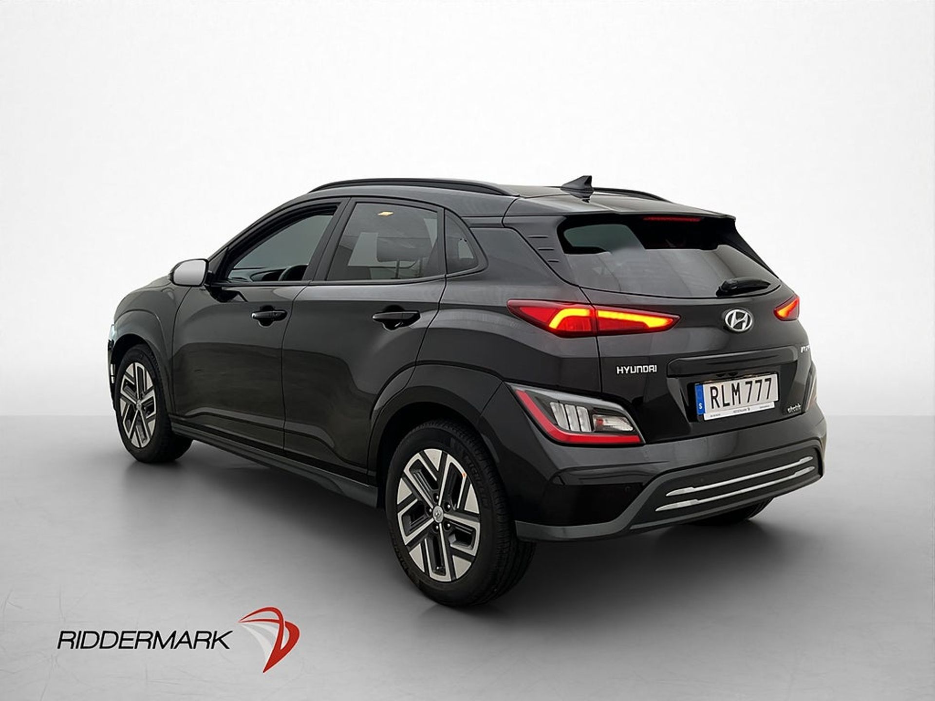 Hyundai Kona 64kWh 204hk Essential 2022, photo 6/10
