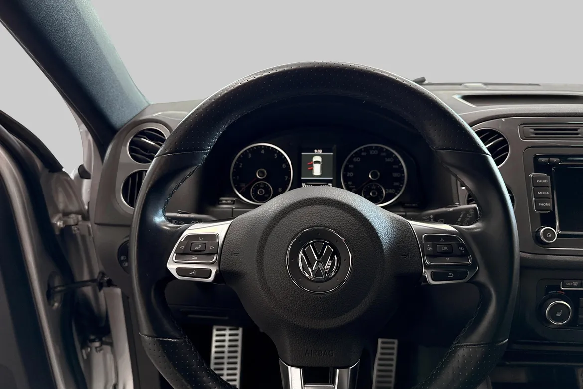 picture of a car