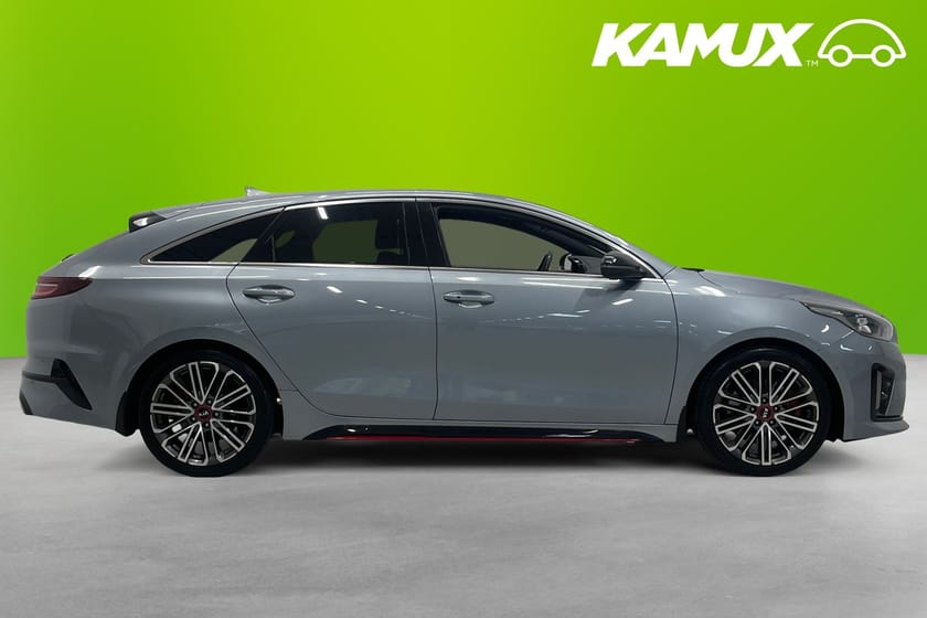 Bild 2 av Kia ProCeed GT 1.6 T-GDI DCT 204hk Cockpit CarPlay Drag