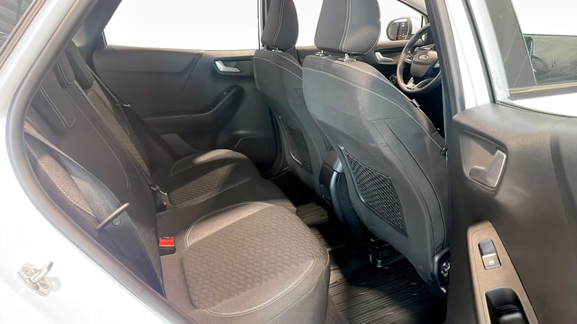 Bild 5 av Ford Puma Titanium 125Hk Aut / Rattvärme / Navigator