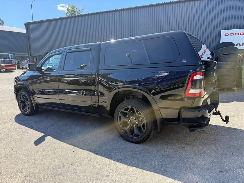 Bild 4 av RAM 1500 Crew Cab Limited Night HEMI 4WD