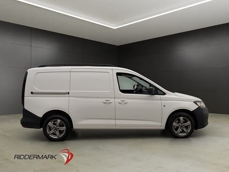 Volkswagen Caddy Cargo Maxi Värm Drag B-Kamera CARPLAY Moms