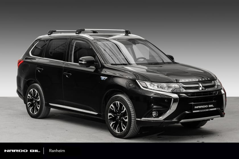 Bilde 1 av Mitsubishi Outlander PHEV Instyle+/Skinn/Krok/R.kamera/Keyless