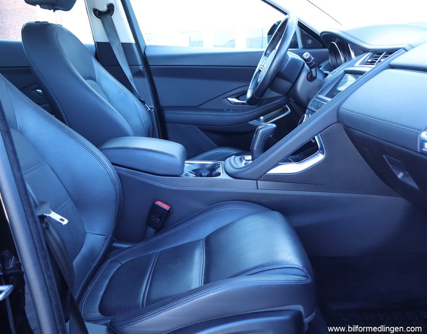 Bild 5 av Jaguar E-Pace P200 AWD
