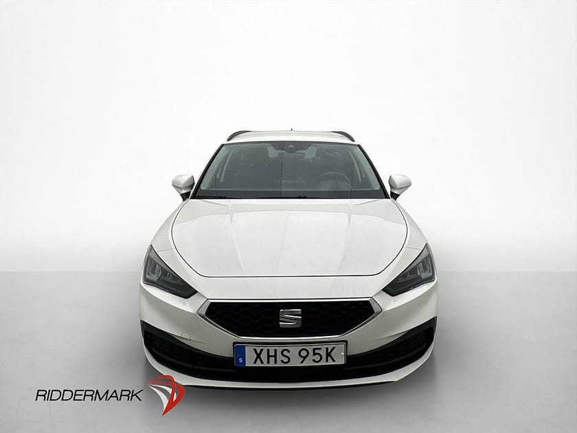 Bild 2 av SEAT Leon Sportstourer ST eTSI 150hk Style Cockpit Läder Rattvärme