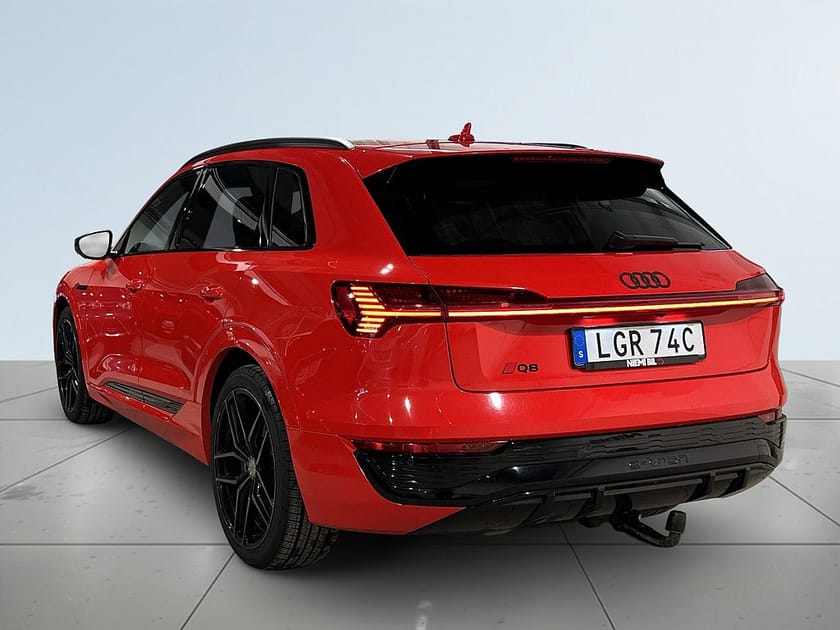 Bild 5 av Audi Q8 55 e-tron quattro