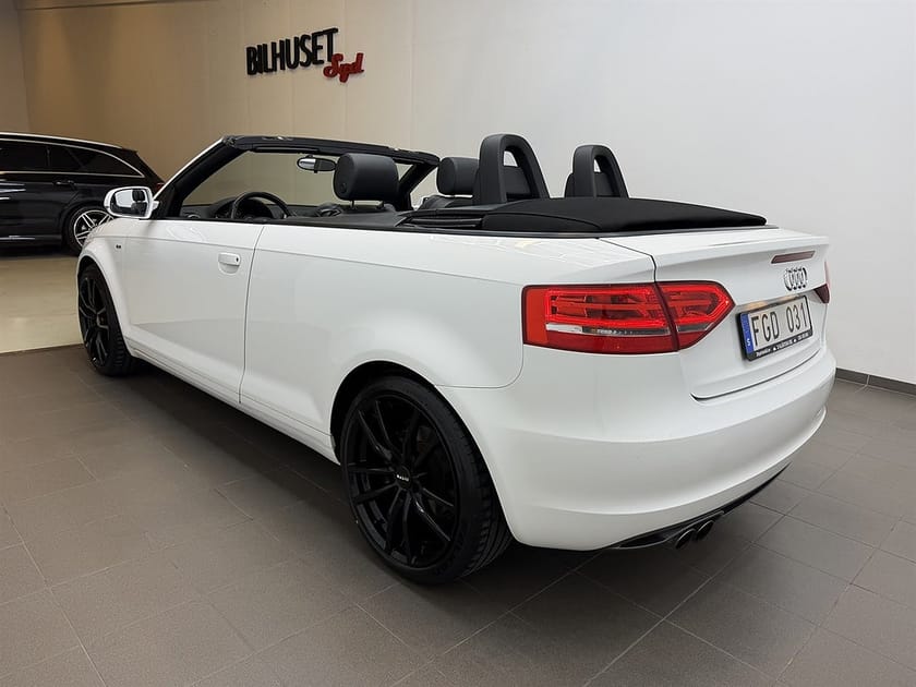 Bild 3 av Audi A3 Cabriolet Cab 2.0 TFSI  200hk S Line Läder/18"Fälgar/Nyservad