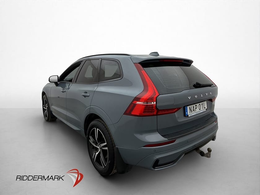 Bild 4 av Volvo XC60 B4 AWD R-Design Värmare Kamera CarPlay Dragkrok