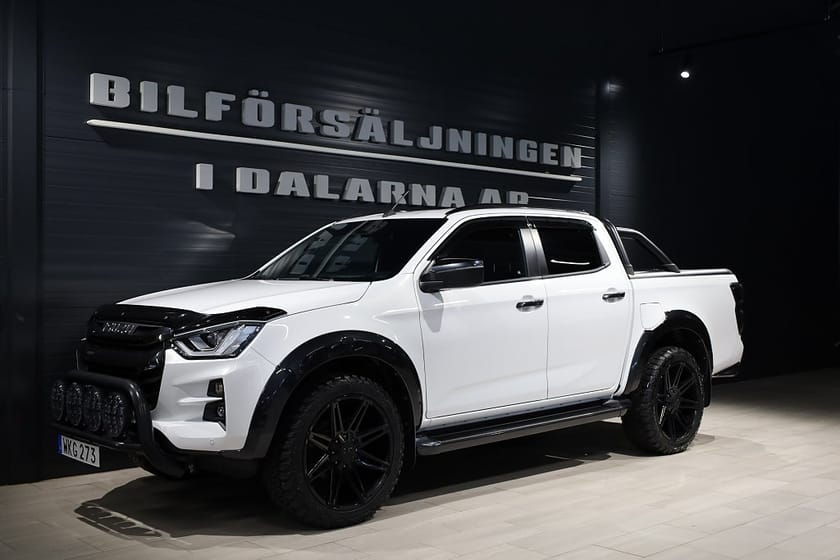 Bild 1 av Isuzu D-Max Crew Cab XRX 1.9 CNG 4WD Värmare/Flaklock/Skärmbreddare