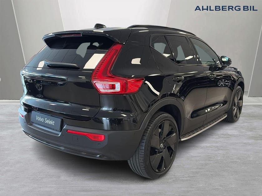 Bild 5 av Volvo EX40 Single Motor Extended Range M R Ultra Black Edt