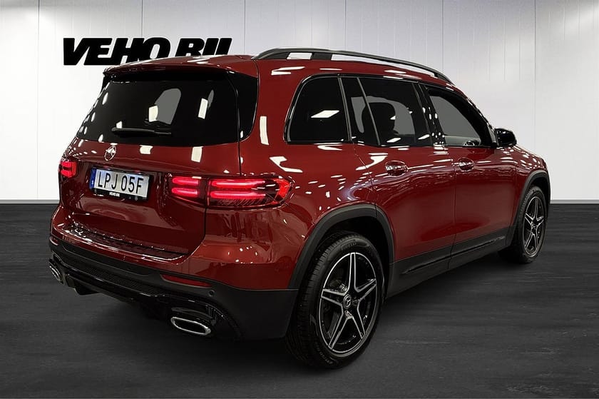 Bild 3 av Mercedes-Benz GLB 200 AMG Line, AMG Line Panorama 7-sits Drag Värmare