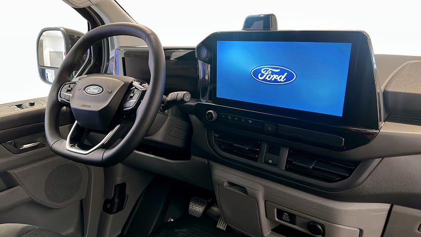 Bild 4 av Ford Transit Custom 82.5 kWh AWD Sport 218HK / 308KM räckvidd/ Lagerbil
