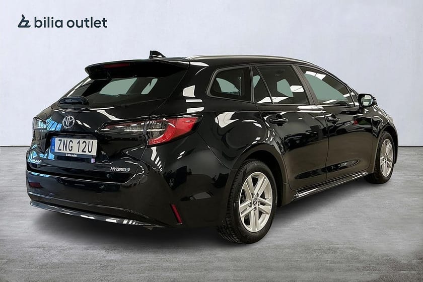 Bild 4 av Toyota Corolla Touring Sports Hybrid Active Nyservad B-kamera Navi