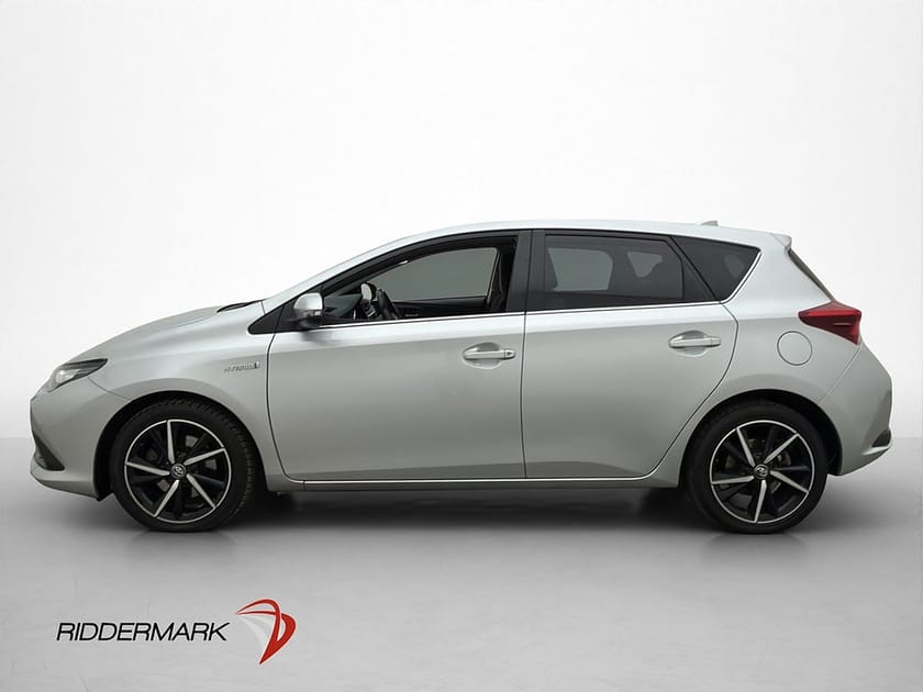 Bild 4 av Toyota Auris Hybrid e-CVT 136hk Intense Edition B-Kamera