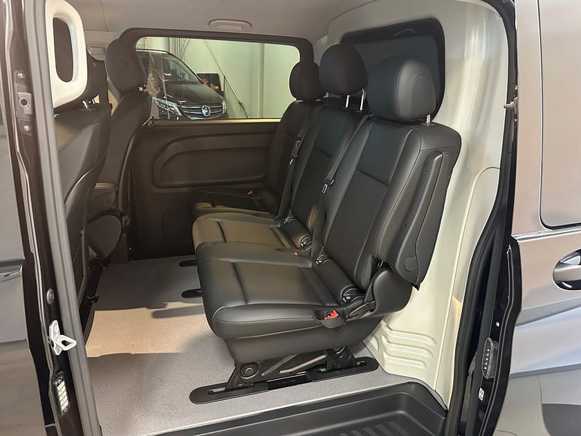 Bild 5 av Mercedes-Benz Vito Tourer 124 CDI 4x4 3.1t
