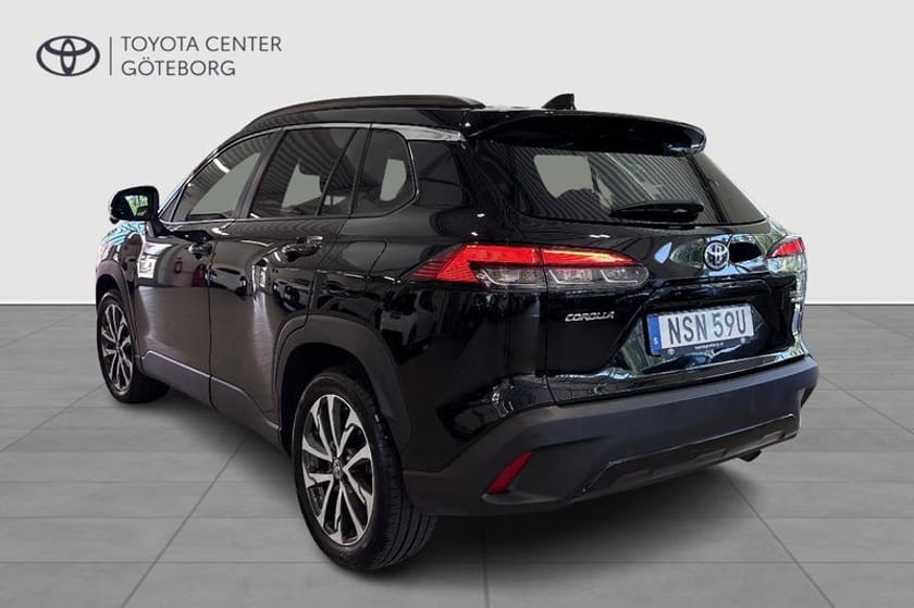 Bild 4 av Toyota Corolla Cross Hybrid AWD-i 2,0 STYLE PLUSPAKET VINTERHJUL