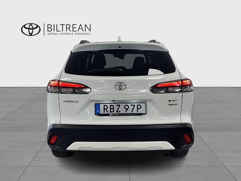 Bild 4 av Toyota Corolla Cross Hybrid AWD-i 2.0 AWD Style CVT  V-hjul ingår!