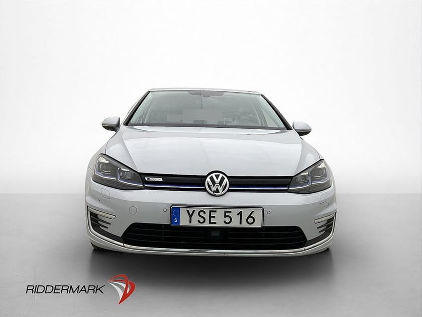 Bild 3 av Volkswagen e-Golf 136hk Active info Cockpit Kamera Navi