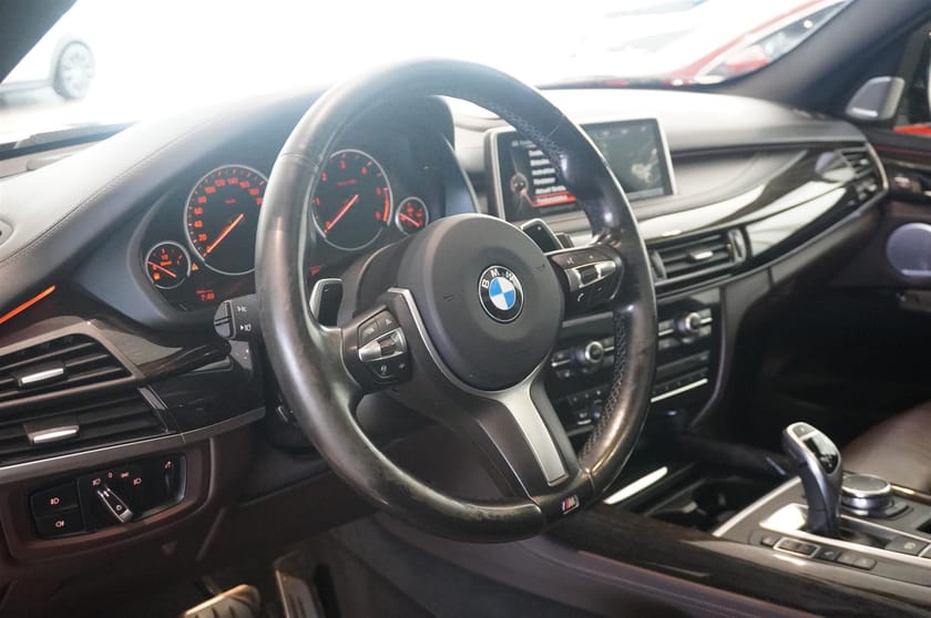 Bild 2 av BMW X5 xDrive40d M-Sport Panorama B O HUD Värmare