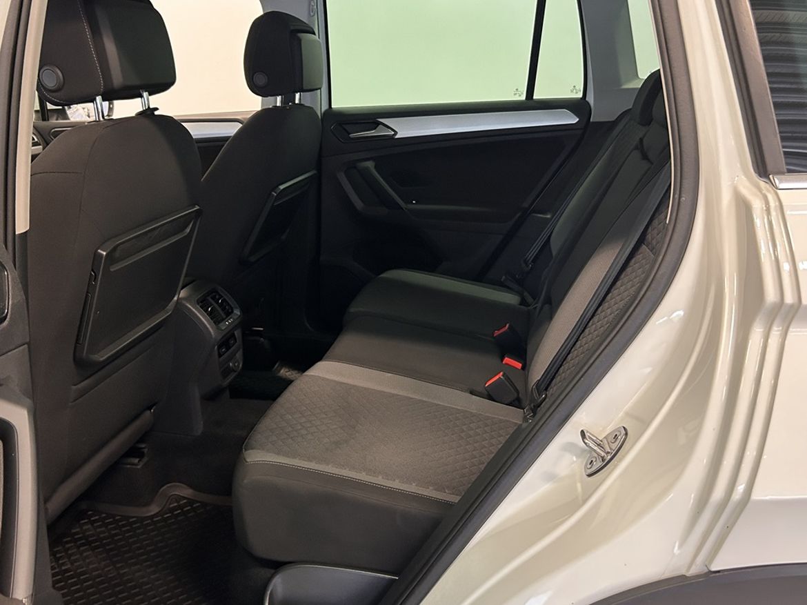 Volkswagen Volkswagen Tiguan — bild 11