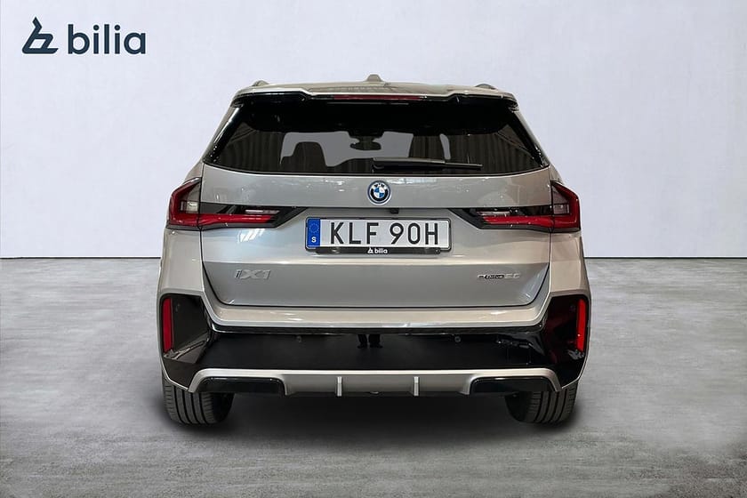 Bild 4 av BMW iX1 eDrive20 M Sport Business Edition | H&K | 360 | DAP | DEMOBIL