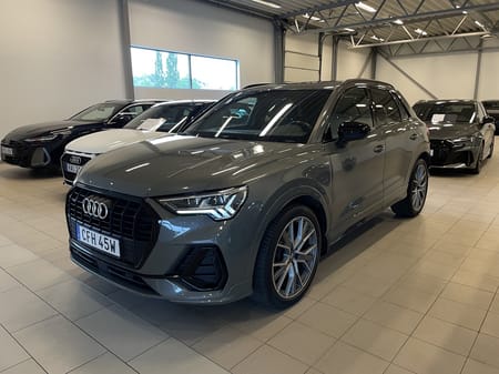 Audi Q3 45 TFSI quattro 230 HK S TRONIC S LINE