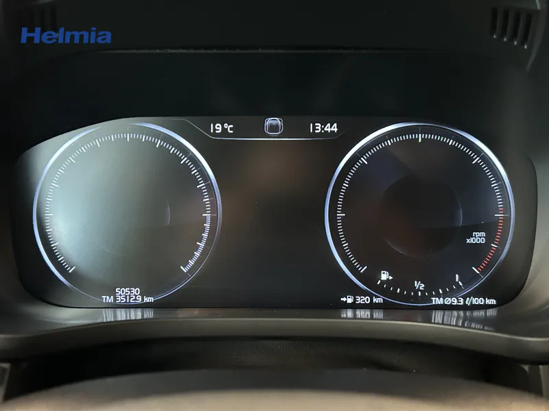 Bild 8 av 16 – Volvo XC60 B4 AWD Diesel Inscription