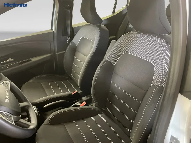 Bild 7 av 14 – Dacia Sandero TCe 90 expression A