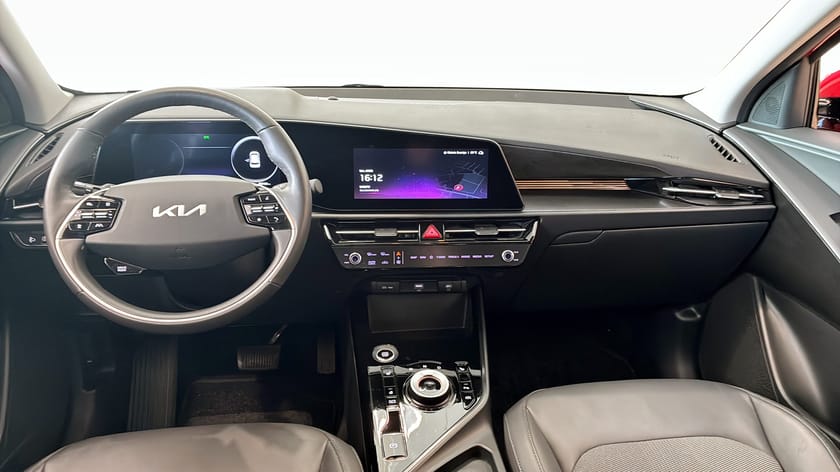 Bild 4 av Kia Niro Hybrid ACTION Drag/Navi/Keyless