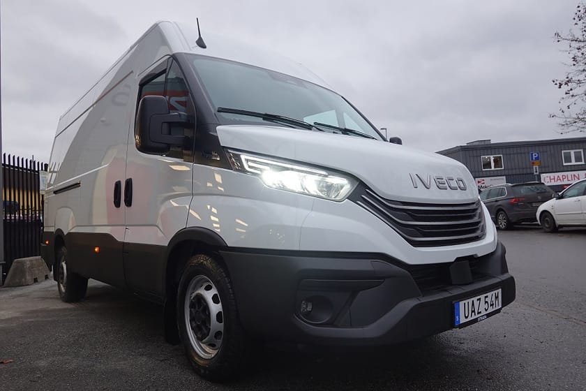 Bild 3 av Iveco Daily 35-140 Van Fri service 36 mån | 35S14 12m3 Fastlane 140 hk Automat