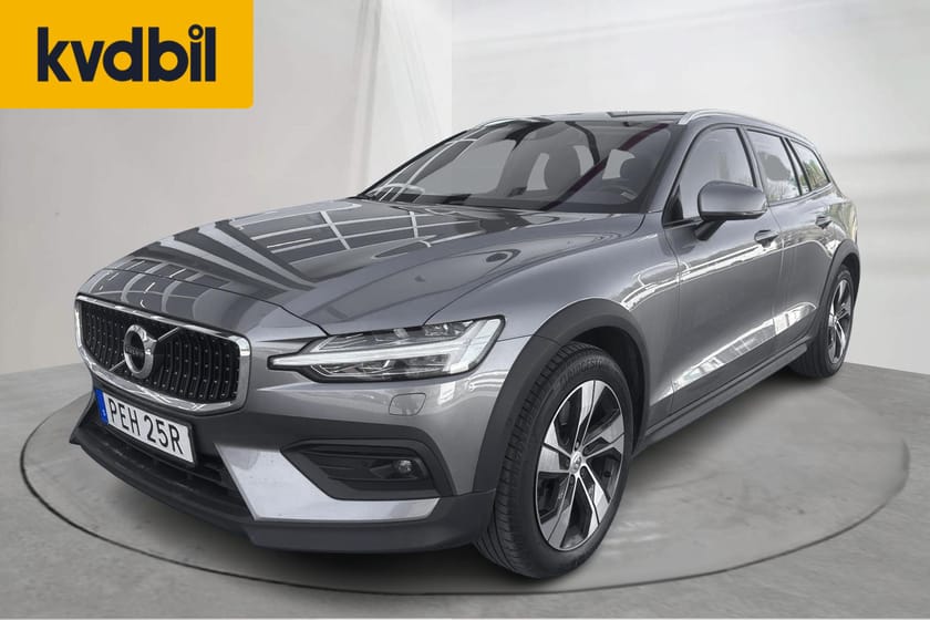 Bild 1 av Volvo V60 Cross Country D4 AWD 190hk Momentum, Läderinr.