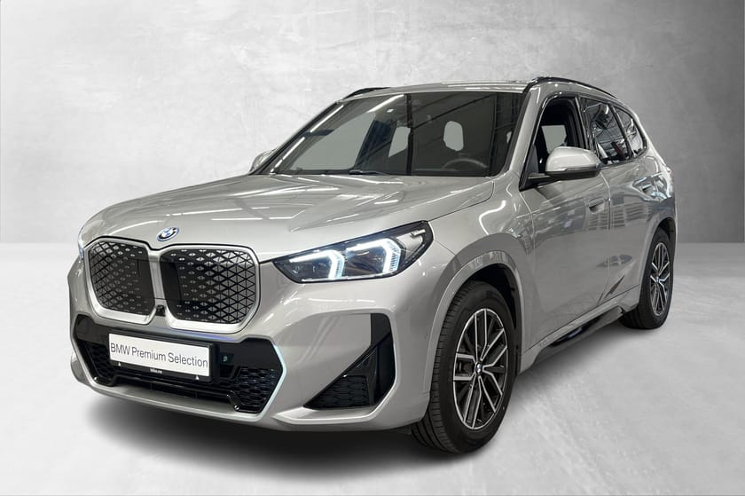 Bilde 1 av BMW iX1 xDrive30 Fully Charged, M-Sport,H/K,ACC,H-feste