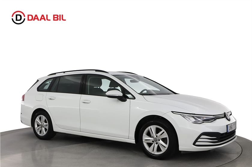 Bild 4 av Volkswagen Golf Sportscombi 1.5 eTSI 131HK COCKPIT P-SENS 3ZON ACC
