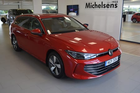 Volkswagen Passat Sportscombi Business 1.5 eTSI 150 DSG7 Drag- & Värmepaket