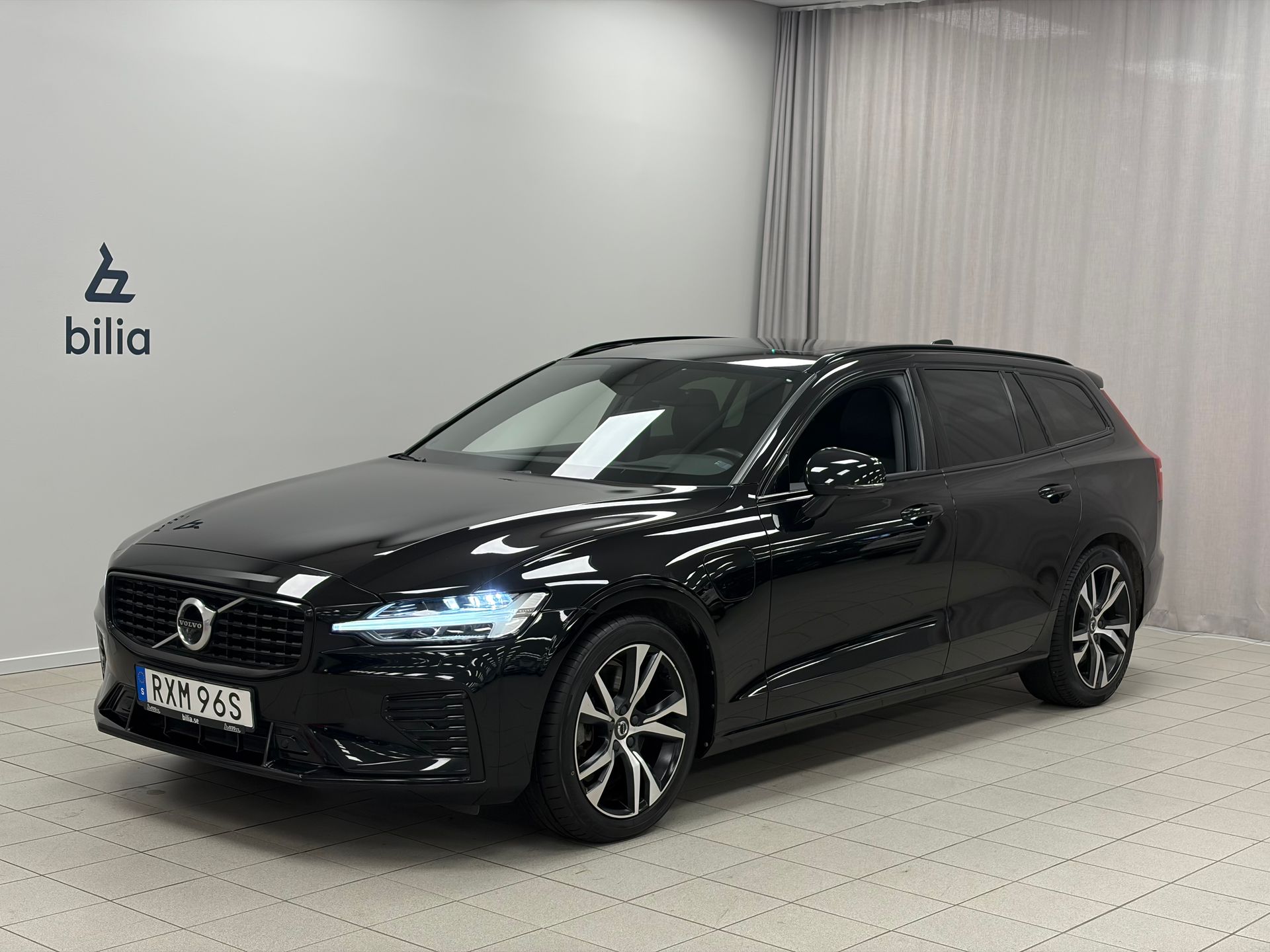 Volvo V60 T8