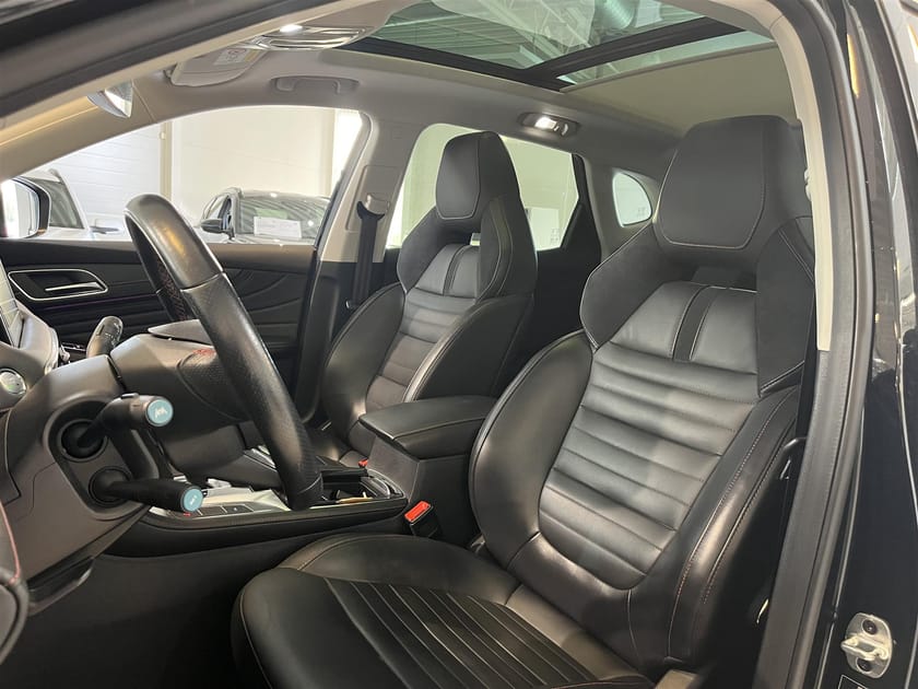 Bild 4 av MG EHS PHEV Luxury Pano Kamer Daptiv Farth. 258hk