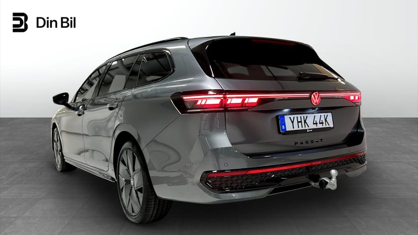 Bild 3 av Volkswagen Passat Variant eHybrid 272 DSG6 R-LINE