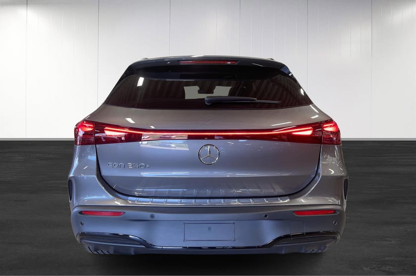 Bild 5 av Mercedes-Benz EQA 250+ AMG-LINE Night pack 552km| 3,95% RÄNTEKAMPANJ
