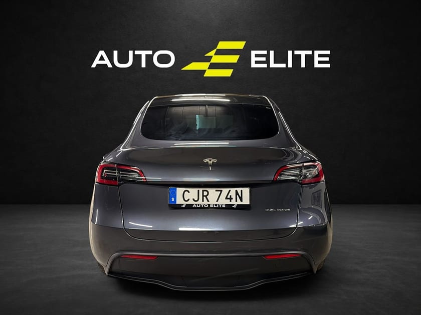 Bild 4 av Tesla Model Y Long Range AWD AWD|SoV-DÄCK|AUTOPILOT|PANO|514HK|1 BRUKARE