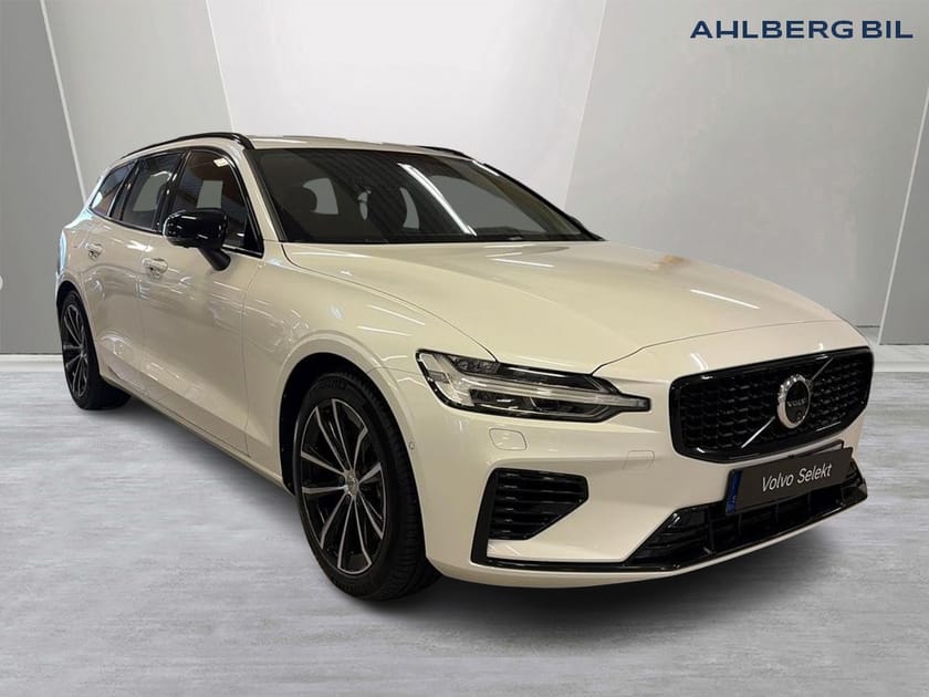 Bild 1 av Volvo V60 T6 Plus Dark Edition