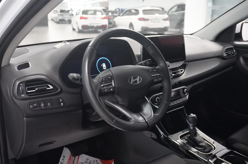 Bild 4 av Hyundai i30 Kombi 1.0 T-GDi 100hk MHEV DCT