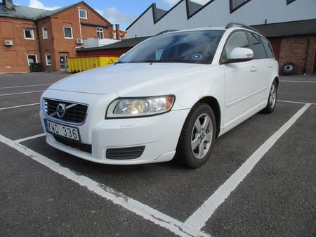 Volvo V50
