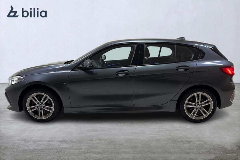 Bild 3 av BMW 118i M Sport / Rattvärme / PDC / Sportstol / LED