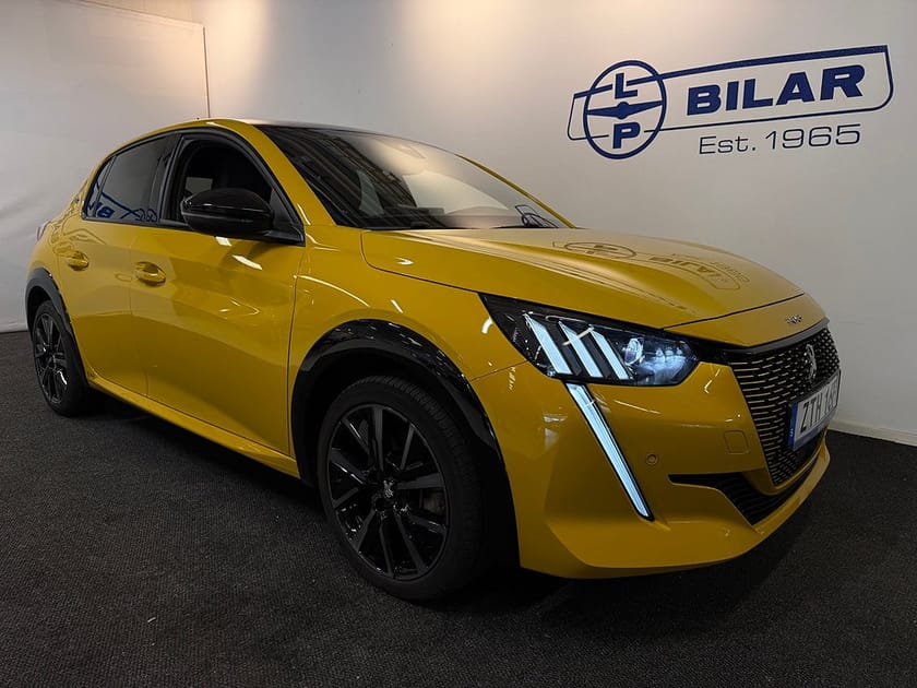 Bild 1 av Peugeot e-208 GT 50kWh | Adaptiv farth/ Kamera/ GPS/ keyless/ Vhjul