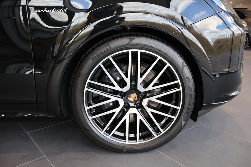 Bild 5 av Porsche Cayenne Coupé E-Hybrid 