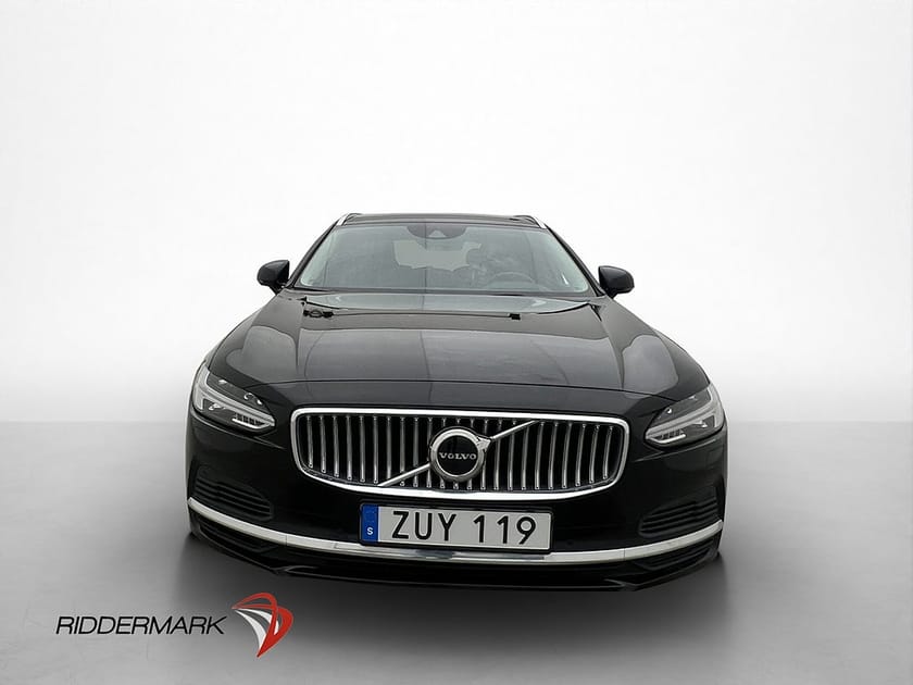 Bild 2 av Volvo V90 T6 AWD Momentum Adv H/K Dragkrok VoC B-Kamera