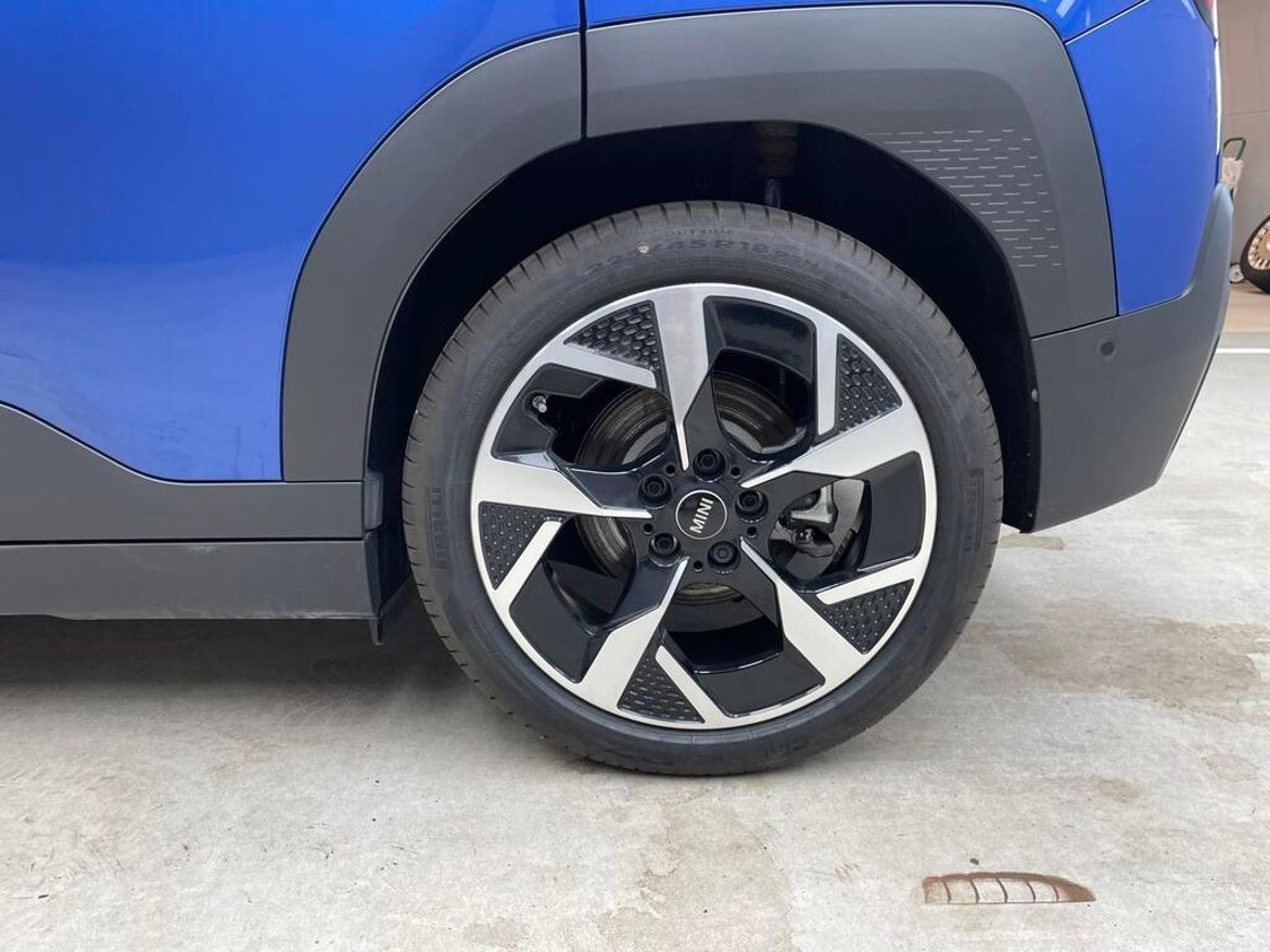 MINI Aceman E, 184hp, 2025